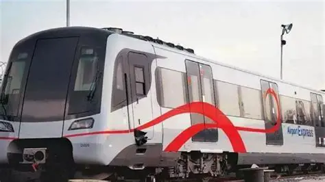 15 minutes from IGI Airport