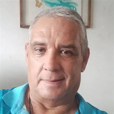 Alejandro Landero: El Maestro del Viento y la Forma