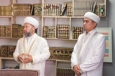 Асхат Жұмағали: Қазақ Әдебиетінің Қазіргі Заманғы Кемеңгері және Қоғам Қайраткері