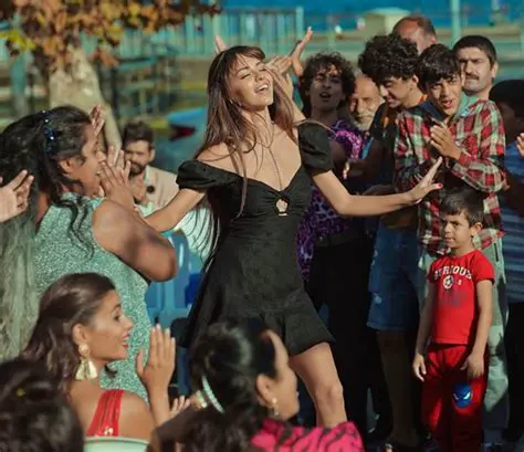 Aslıhan Malbora: A Rising Star in Turkish Television and Cinema