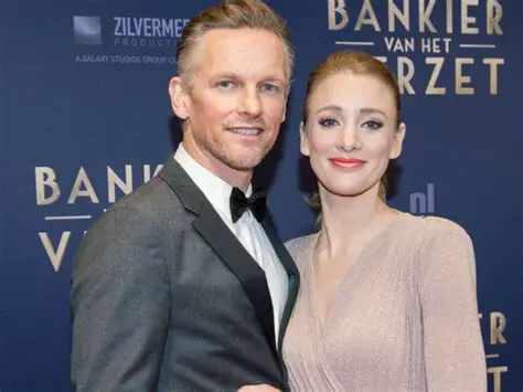 Barry Atsma: De Veelzijdige Acteur Die Nederland en Duitsland Veroverde