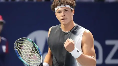 Ben Shelton: La Meteórica Ascensión de la Nueva Estrella del Tenis Americano