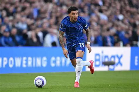 Chelsea Winger Jadon Sancho Back in Full Training After Recovery Work