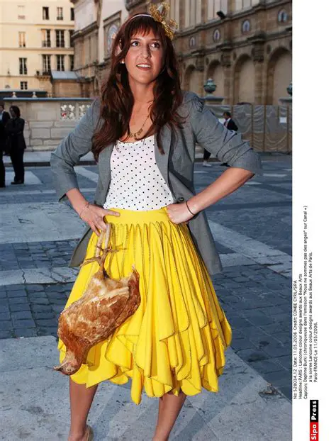 Daphné Burki : Parcours, Carrière et Influence d'une Personnalité Médiatique