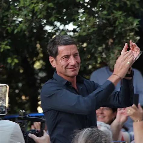 David Lisnard : Parcours, Réalisations et Vision pour l'Avenir de la Côte d'Azur