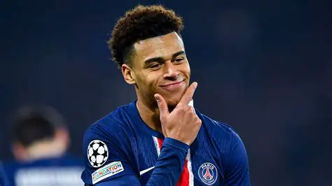 Désiré Doué: Aufstieg eines Wunderkindes im französischen Fußball