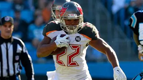 Doug Martin : L'héritage du 'Muscle Hamster' dans le football américain