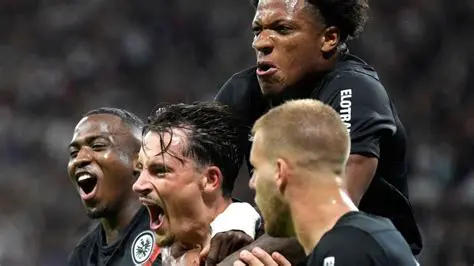 Eintracht Frankfurt to win