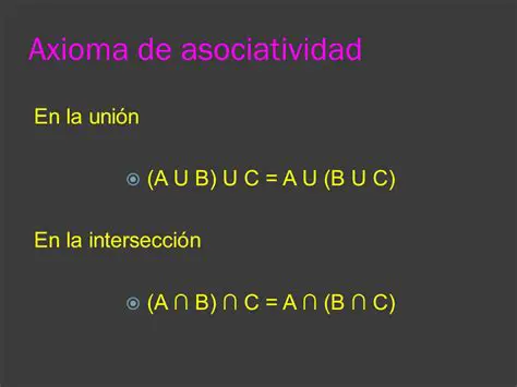 El axioma de asociatividad