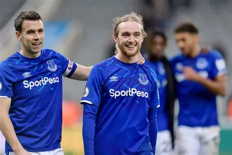 Everton News Now: Live Updates Every 5 Minutes on Sky Sports & BBC