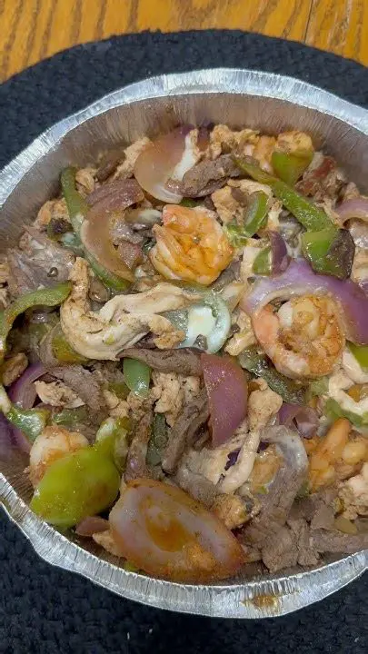 Features of Azteca Special