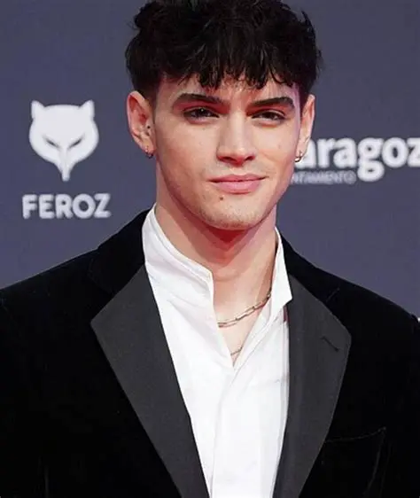 Gabriel Guevara: L'Ascesa Irresistibile della Nuova Stella del Cinema Teen