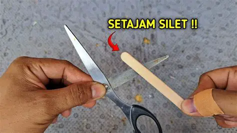 Gunakan gunting yang tajam