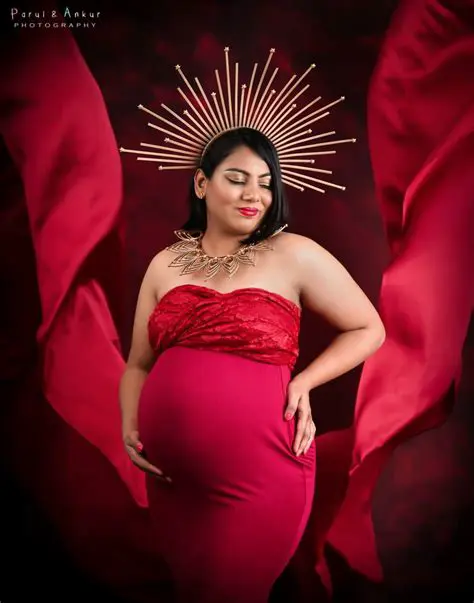 Inienke Plas: Unveiling the Magic of Your Pregnancy Photoshoot