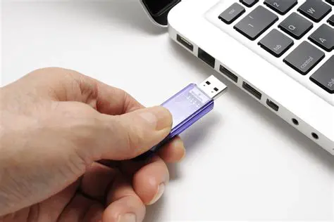 Inspect the USB flash drive