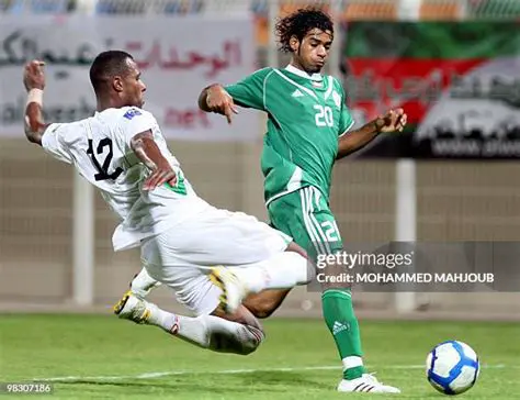 استقلال ضد الوحدات: مواجهة كلاسيكية تشعل حماس الكرة الأردنية