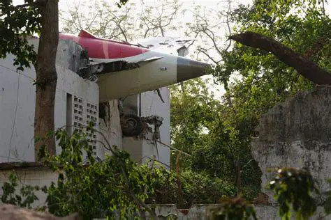 iToday Plane Crash: Breaking News from Ahmedabad - Passenger List and Updates