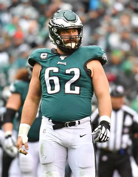 Jason Kelce's Veteran Presence Fuels Philadelphia Eagles Training Camp