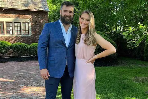 The Viral Jason Kelce Tinder Story: Fact vs. Fiction