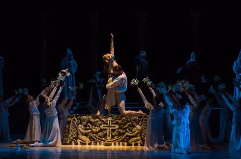 Jesse McCartney: De laIDOia de Teen Idol a Estrela de la Música i Teatre