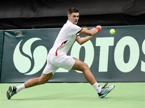 Kamil Majchrzak: Droga Polskiego Tenorzysty na Szczyt ATP i Wyzwania Przyszłości