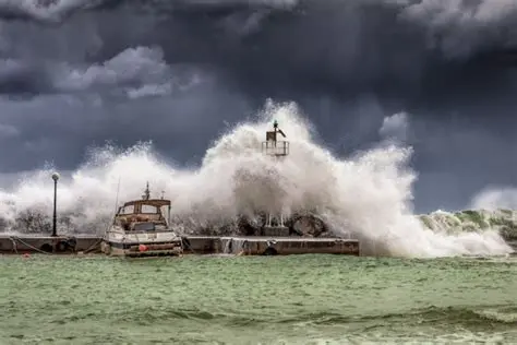 Kekhawatiran Masyarakat akan Bencana Tsunami