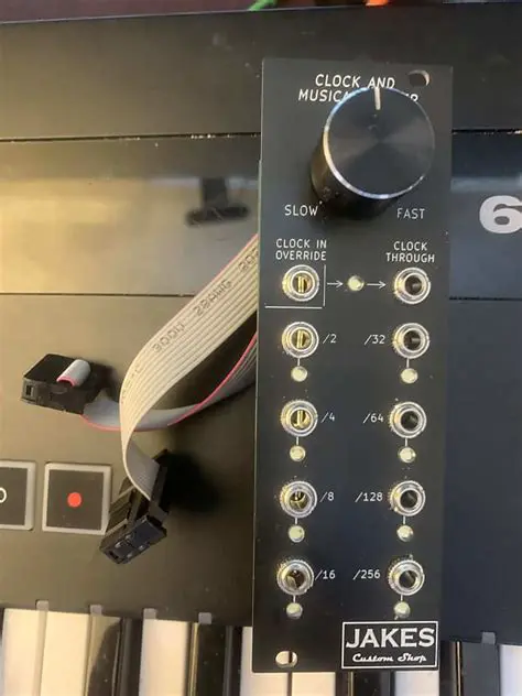 Key Features of Jakes Alarm Clock