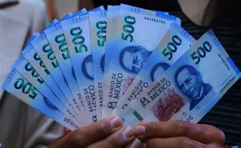 La cantidad de dinero en pesos mexicanos