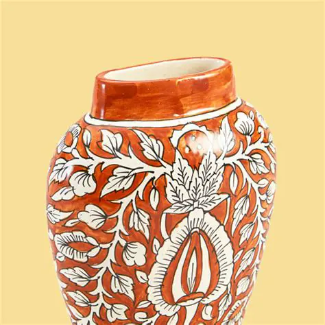 La Violette d'Orange : Un Trésor Floral Méconnu du Patrimoine Provençal