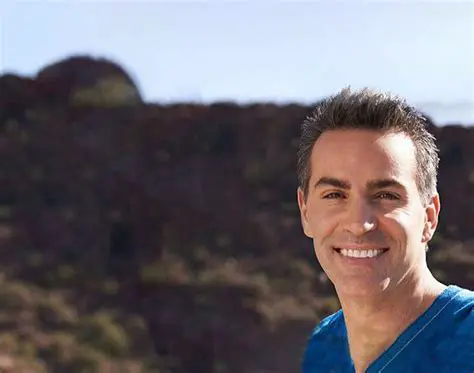 Listen to Libabat Capakage