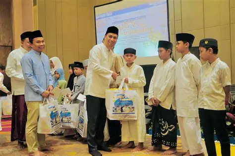 Mengadakan kegiatan sosial