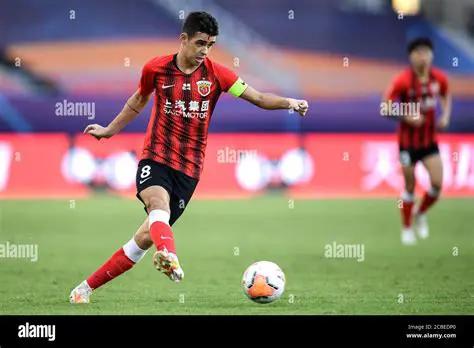 Oscar dos Santos Emboaba Júnior: Tracing the Unique Trajectory of a Brazilian Maestro