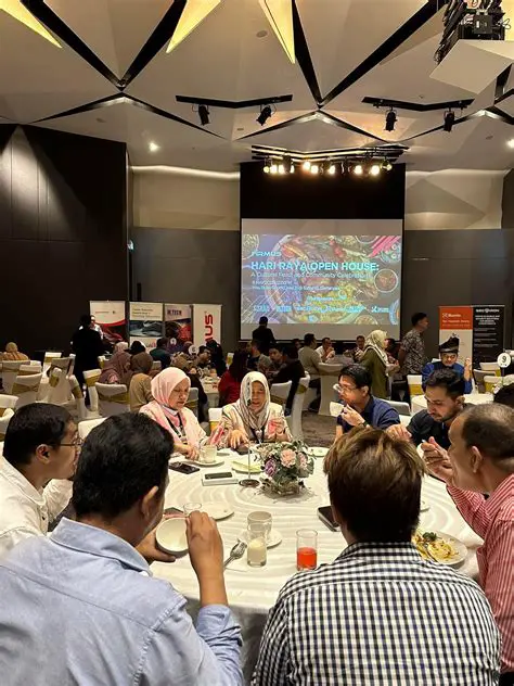 OScRAPPERSC Britania Raya: Pioneering Open Source Community Research and Archiving in the UK