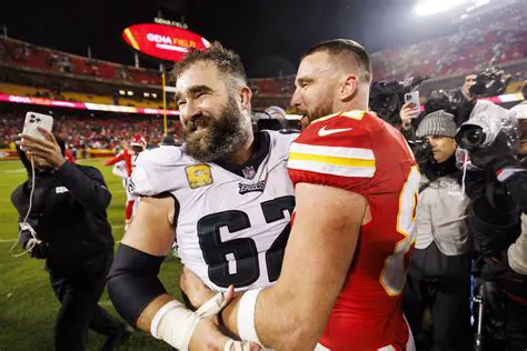 OSCUSCISS SCJASONSC Kelce's Unexpected Newsweek Feature: A Breakdown