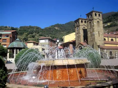 Oviedo en Español: Descubre la Riqueza Cultural y Turística de la Joya Asturiana