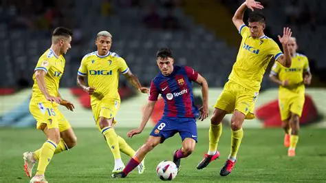 Pedri: Wschodząca Gwiazda Hiszpańskiego Futbolu – Biografia, Kariera i Sukcesy