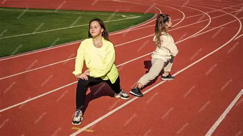 Preguntas y Respuestas sobre Tres Corredores en una Pista de Carreras Lineal de 800m