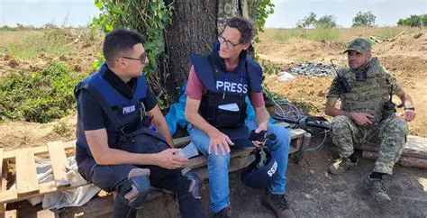 Unpacking the 'PSeiiranse' War News Phenomenon on YouTube: A Deep Dive into Digital Conflict Reporting