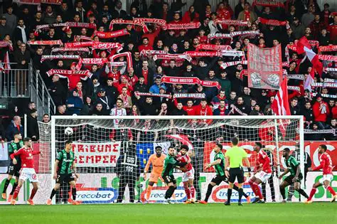 PSV Eindhoven - Naples : Analyse du Choc en Ligue des Champions