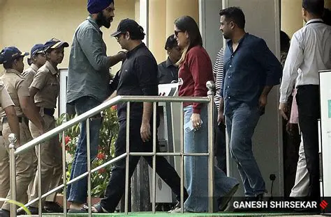 Saif Ali Khan: Latest News, Pictures, and Developments in the Life of the Bollywood Icon