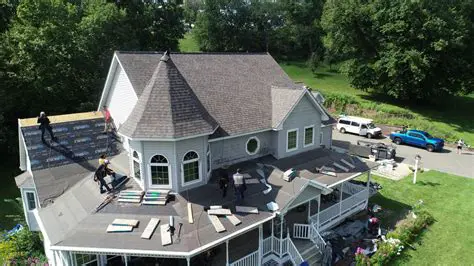 The Benefits of Staying in Touch